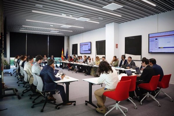 El Foro Nacional de Empresas Emergentes crea tres grupos de trabajo sobre emprendimiento e innovación