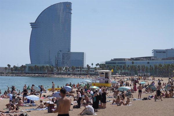 Barcelona confía en la mediación de la Generalitat de Cataluña en el conflicto con los socorristas