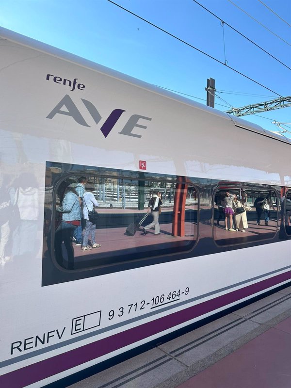 Facua recuerda que los afectados por los retrasos en los trenes pueden pedir un reembolso del 100%