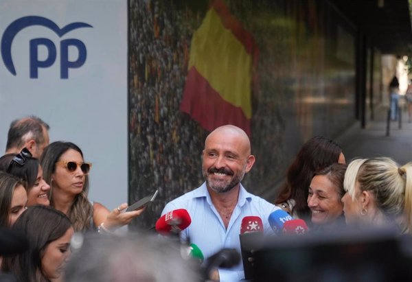 El PP insiste contra el PNV y avisa de que su 