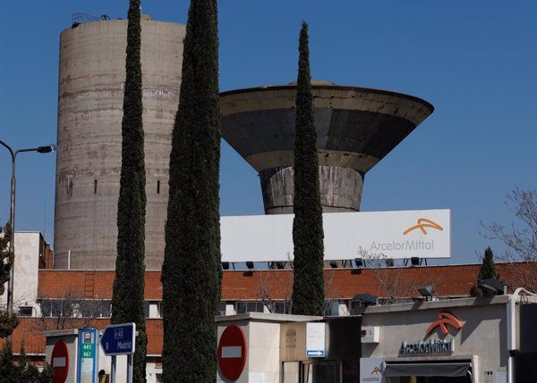 ArcelorMittal sube más de un 6% tras los nuevos aranceles de Trump y un posible alto el fuego