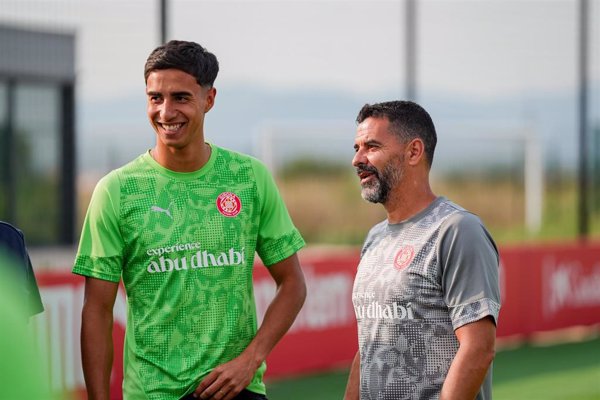 El Girona logra la cesión de Vitor Reis, central brasileño que llega del City