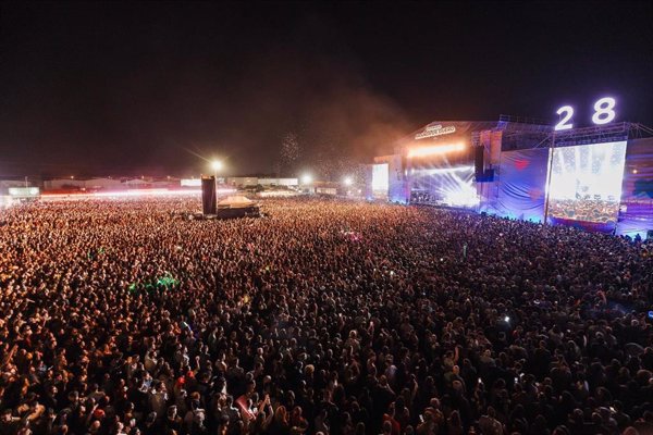 La jornada del jueves del Sonorama Ribera 2025 congrega a 38.000 personas en más de 40 conciertos y ocho escenarios