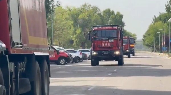 La UME moviliza varias unidades desde Torrejón y León para apoyar en el incendio de San Bartolomé (Ávila)