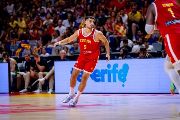 Guillem Ferrando se une a la selección por las molestias de Alberto Díaz