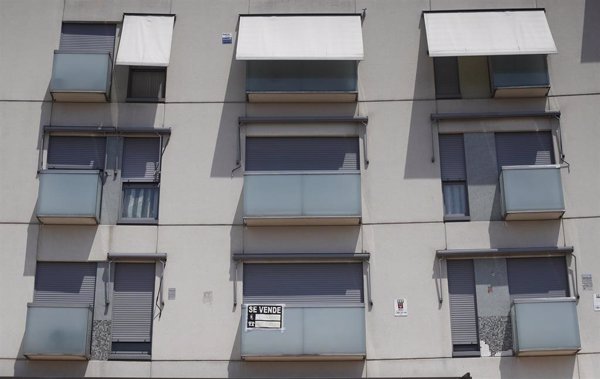 El precio medio del alquiler sube en julio un 14,65% frente al año pasado, según pisos.com