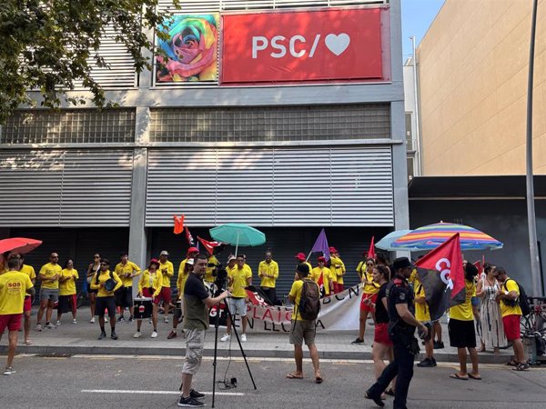 Los socorristas de Barcelona piden responsabilidad al Ayuntamiento: 
