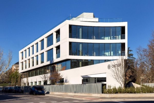 Árima Real Estate vende el Edificio Habana de Madrid por 46 millones de euros