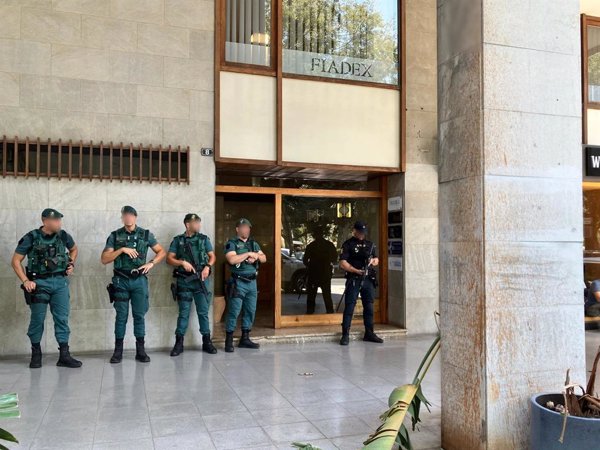 Un inspector de la Policía Nacional, entre los detenidos en la operación contra el blanqueo en Mallorca