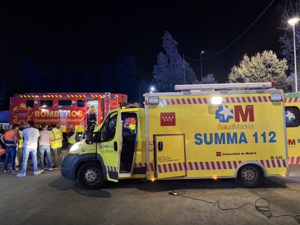 El incendio de Tres Cantos (Madrid) evoluciona favorablemente y está perimetrado