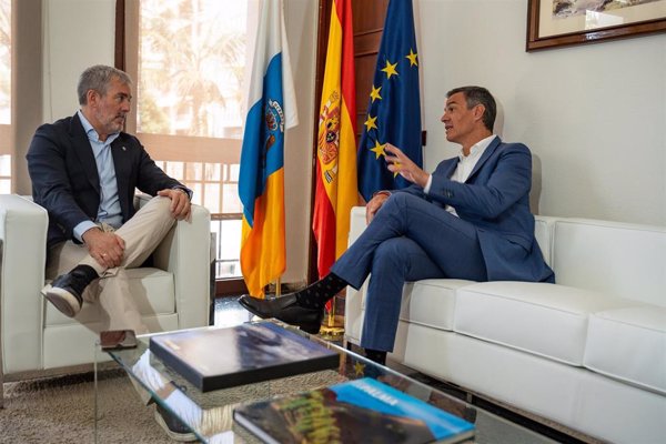 El presidente de Canarias prevé reunirse con Pedro Sánchez antes de que finalice agosto