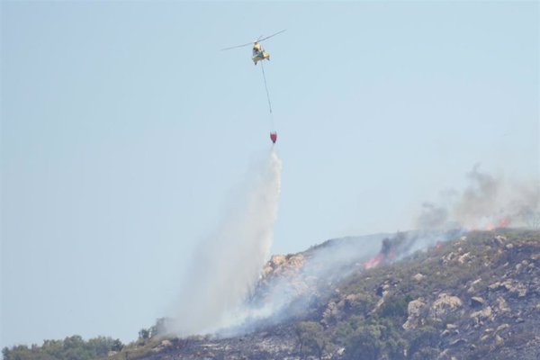 Interior coordina la asignación de medios estatales a las CCAA afectadas por los incendios forestales