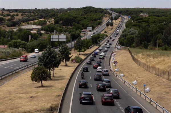 DGT activa el dispositivo del 15 de agosto con la previsión de superar los 7 millones de desplazamientos