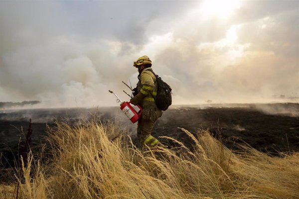 CyL eleva a índice de gravedad 2 el incendio de Fasgar (León)