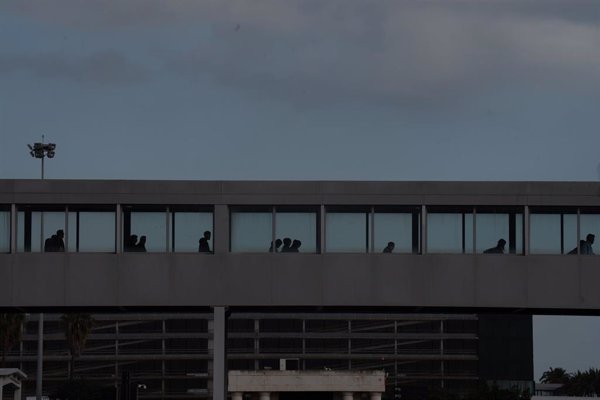 Normalidad en el Aeropuerto de Barcelona en la primera jornada de huelga del personal de tierra