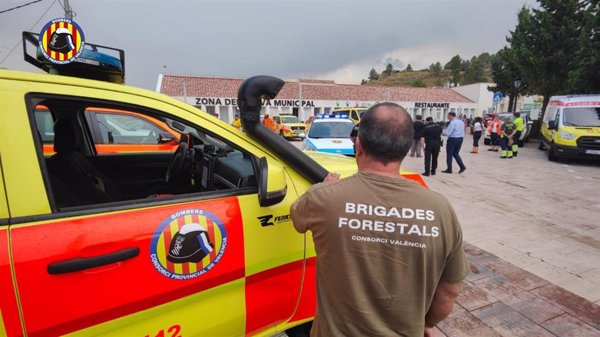 Estabilizado el incendio forestal de Teresa de Cofrentes (Valencia)