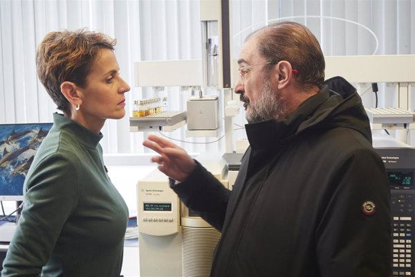 Chivite lamenta el fallecimiento de Lambán, quien 