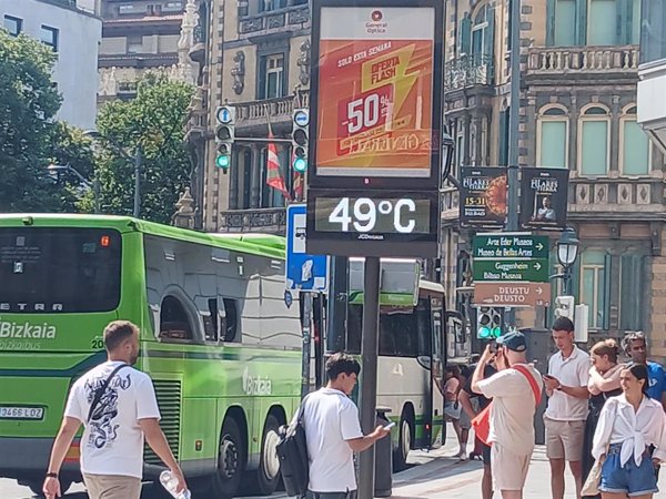 La ola de calor deja 44 grados en Llodio y 43,6 en Igorre