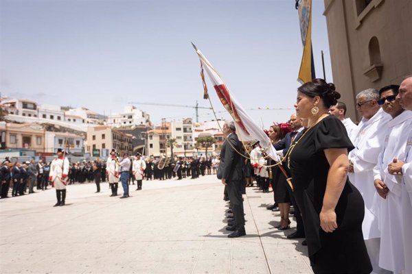 La Patrona de Canarias convoca a miles de pregrinos y fieles en Candelaria (Tenerife) en su Día Grande