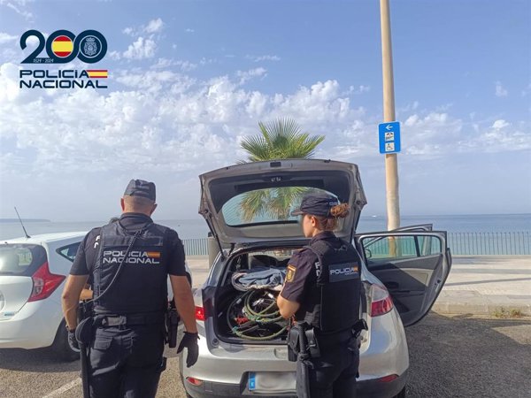 Dos detenidas al intentar entrar en una casa porque creían que su móvil estaba dentro en Playa de Palma