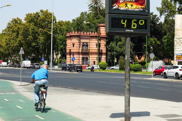 Andalucía activa el aviso naranja en todas las provincias alcanzando los 42 grados este lunes