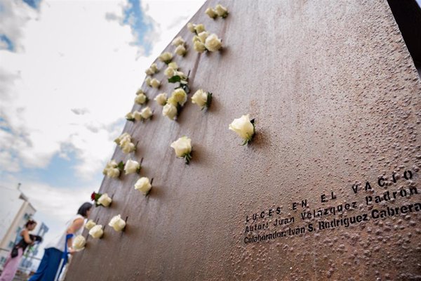 Los familiares de las víctimas del accidente de Spanair conmemoran este miércoles los 17 años del accidente