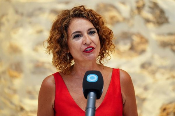 Montero acusa al PP de 