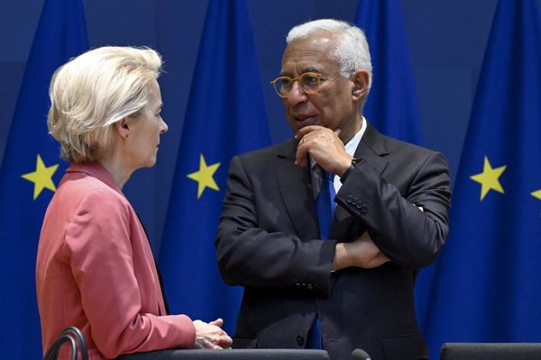Los líderes de la UE se reúnen mañana para tratar la cita de Washington con Trump y Zelenski