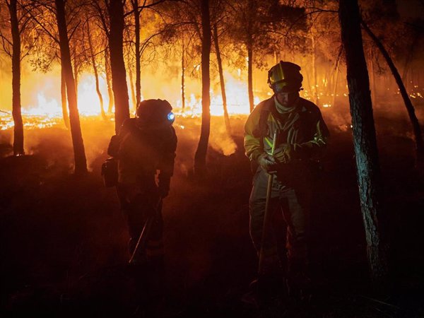 Efectivos de Bomberos de Navarra viajan a Asturias para colaborar en labores de extinción de incendios