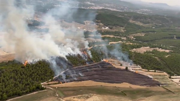 Los tres incendios forestales declarados en la Región de Murcia dejan 32,5 hectáreas arrasadas