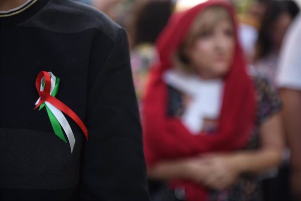 Irán ejecuta a un hombre condenado por el asesinato de una mujer y sus tres hijos