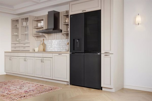 LG presenta la nueva gama de frigoríficos para Europa: eficiente, con funciones de IA y compacta