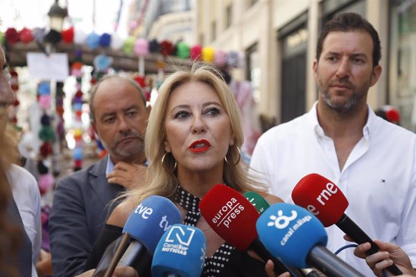 La Junta pregunta a Montero 