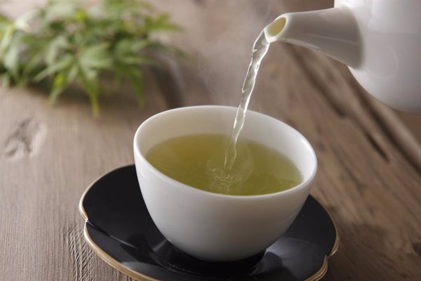 Un estudio analiza el beneficio del extracto de té verde para el trastorno del espectro alcohólico fetal
