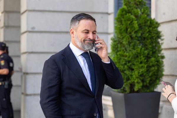 Vox pide la comparecencia del presidente de Adif en el Congreso ante el 