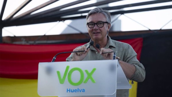 Vox se presenta como un partido