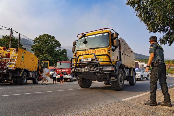 El incendio de Jarilla (Cáceres) está estabilizado y los evacuados regresarán este viernes a sus casas
