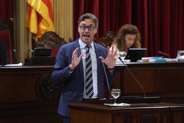 Baleares contesta a Rego por sus acusaciones de racismo: 