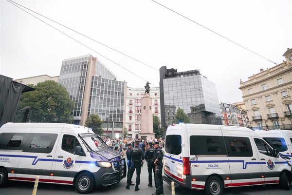 24 detenidos en la séptima noche de Aste Nagusia en Bilbao, 4 por tocamientos y 1 por violencia de género