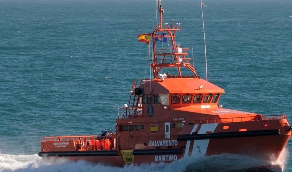 Desaparecidos 12 migrantes tras saltar al agua cerca de la isla de Cabrera (Baleares)